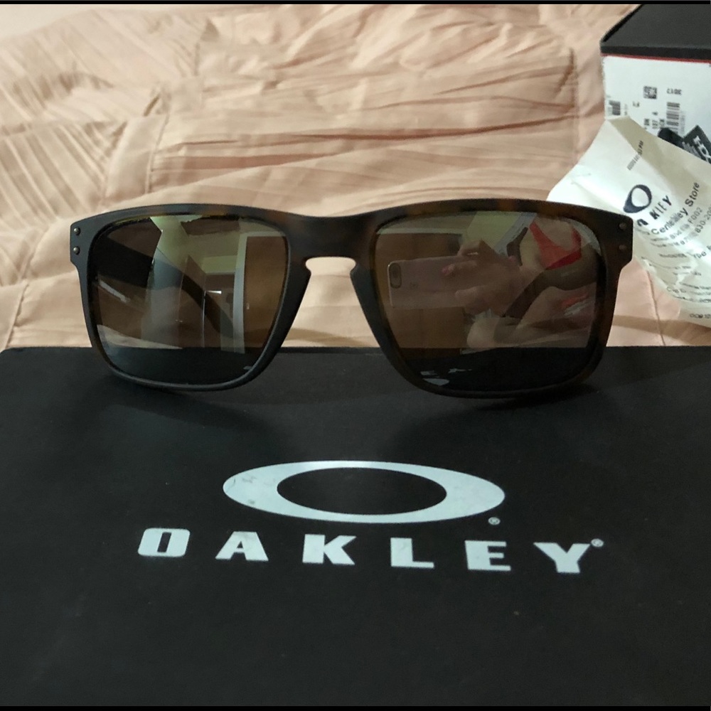 Oakley Holbrook sunglasses